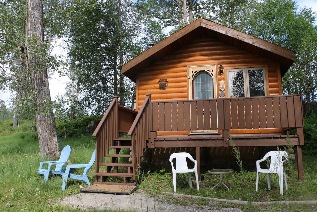 Rocky Mountain Cabins And Home โกลเดน ห้อง รูปภาพ